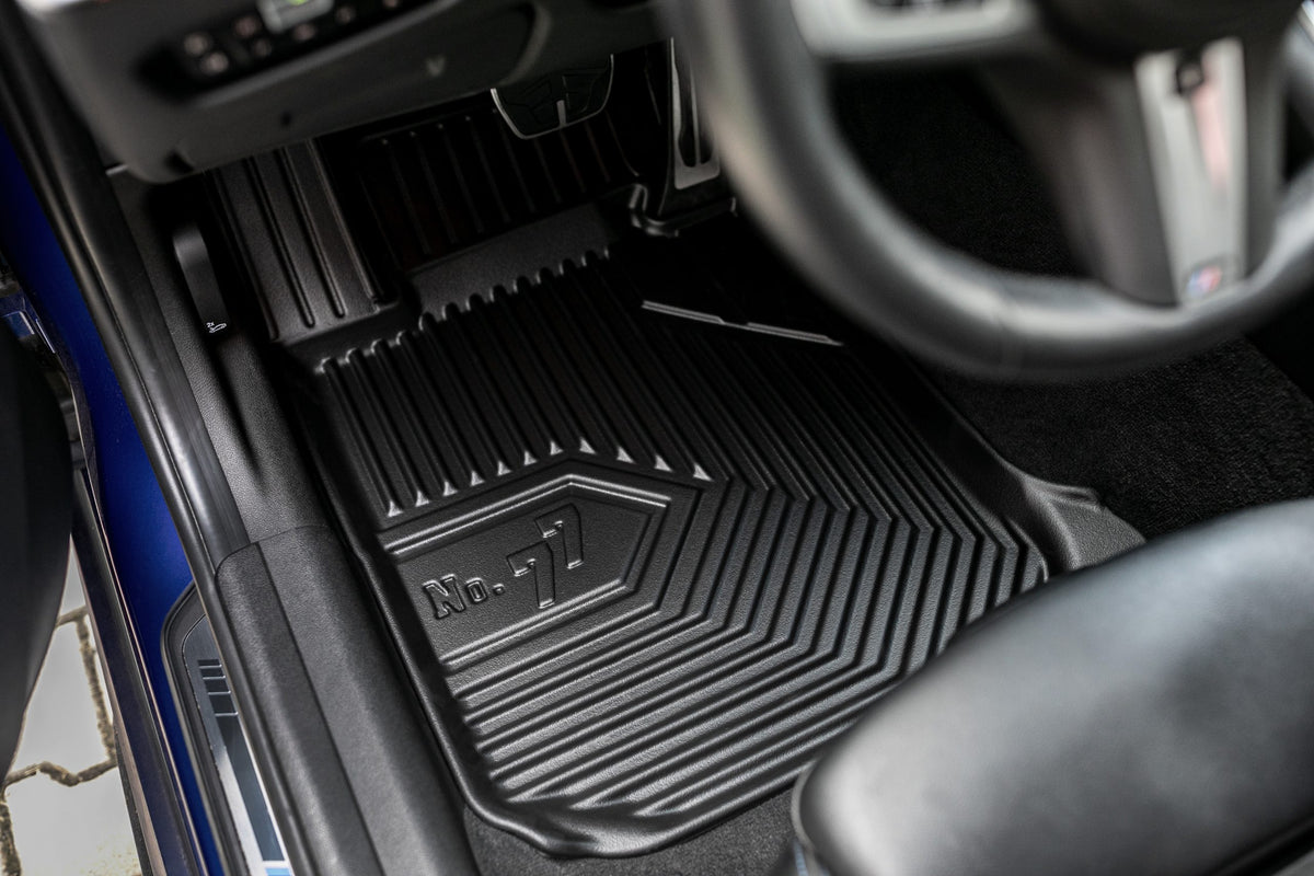 Tapet Këmbësh No.77 Audi Q7 II / Q8